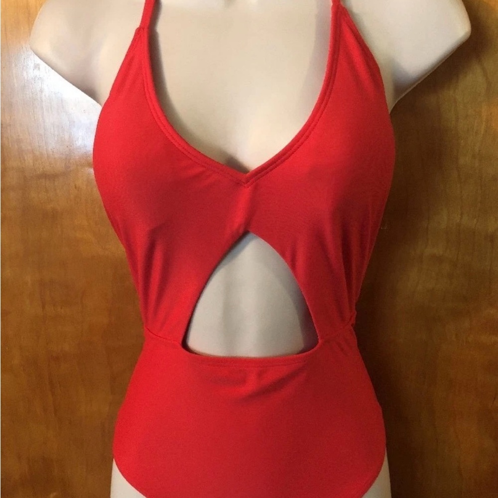 Womens Express Red Monokini 1 Piece Bathing Suit With Cutout, Medium